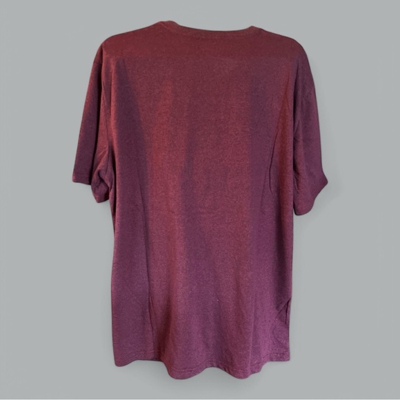 Ecko Unlimited Men's Maroon T-Shirt - Picture 2 of 2
